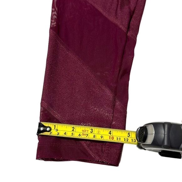 Victoria's Secret PINK Women’s Maroon Shimmery Fabric Geometric Leggings Size Me - Picture 3 of 14